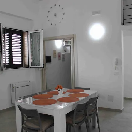 Dolce Casa Di Azzurra Apartment *